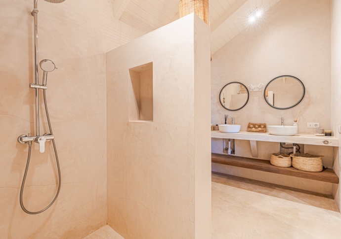 Guesthouse - Bathroom